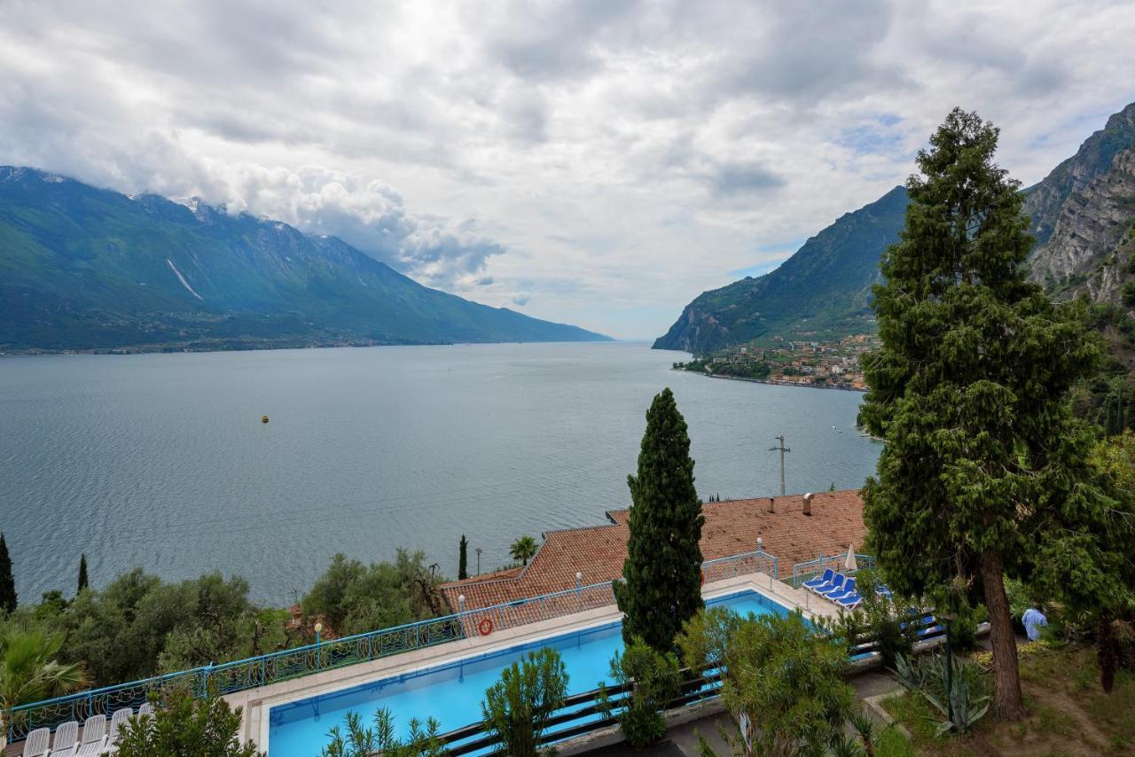 Centro Vacanze La Limonaia Лимоне сул Гарда Екстериор снимка