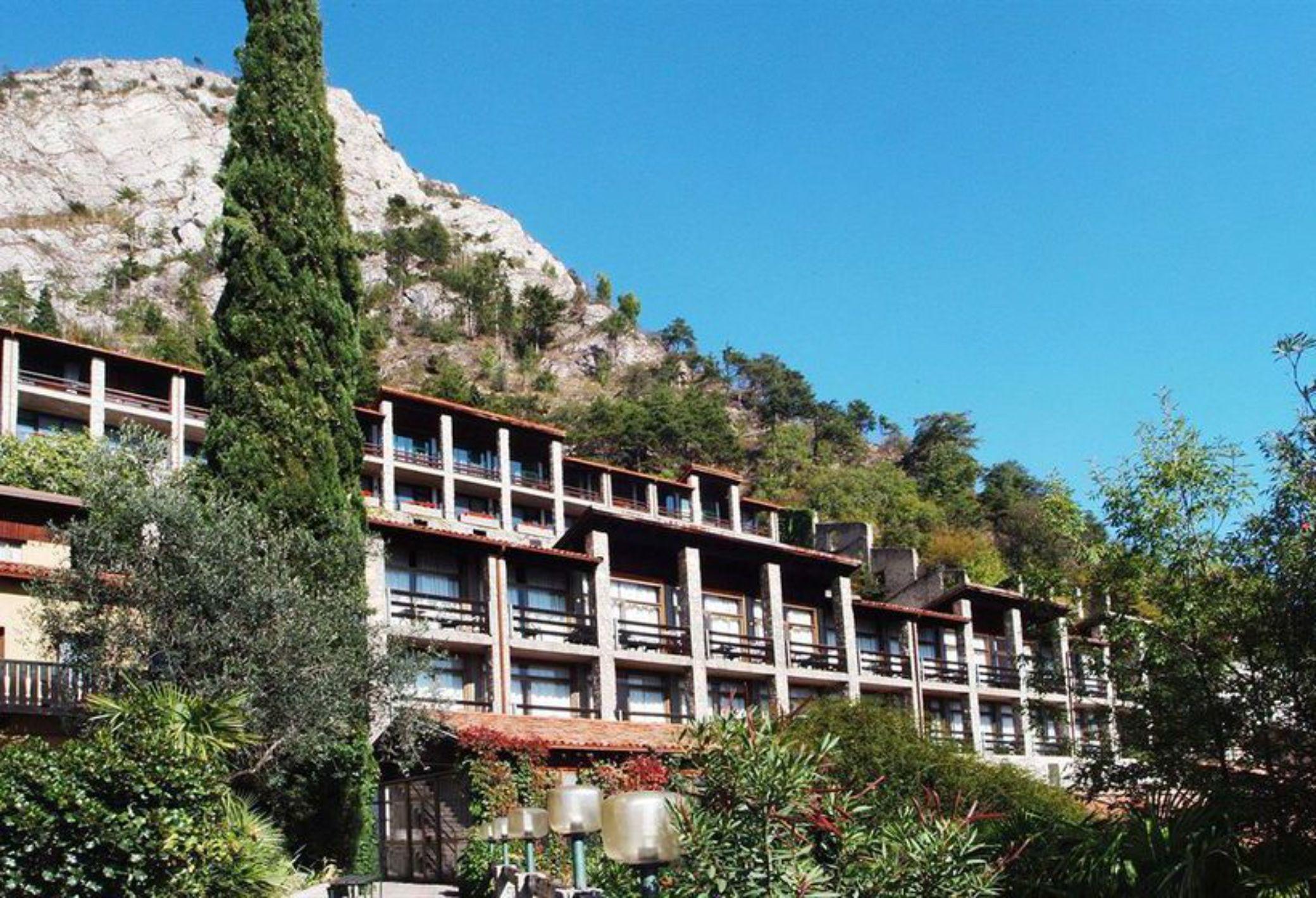 Centro Vacanze La Limonaia Лимоне сул Гарда Екстериор снимка